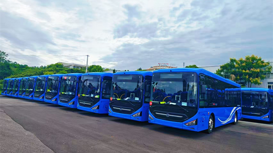 重汽绵专88辆新能源公交车交付绵阳，赋能绿色出行